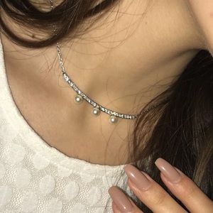 RW&Co three pearl necklace